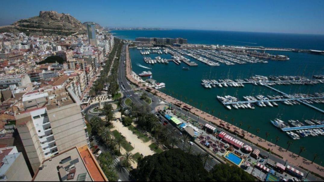 Casaturis Rambla Mendez Nunez En El Corazon De Alicante A109 Exteriér fotografie