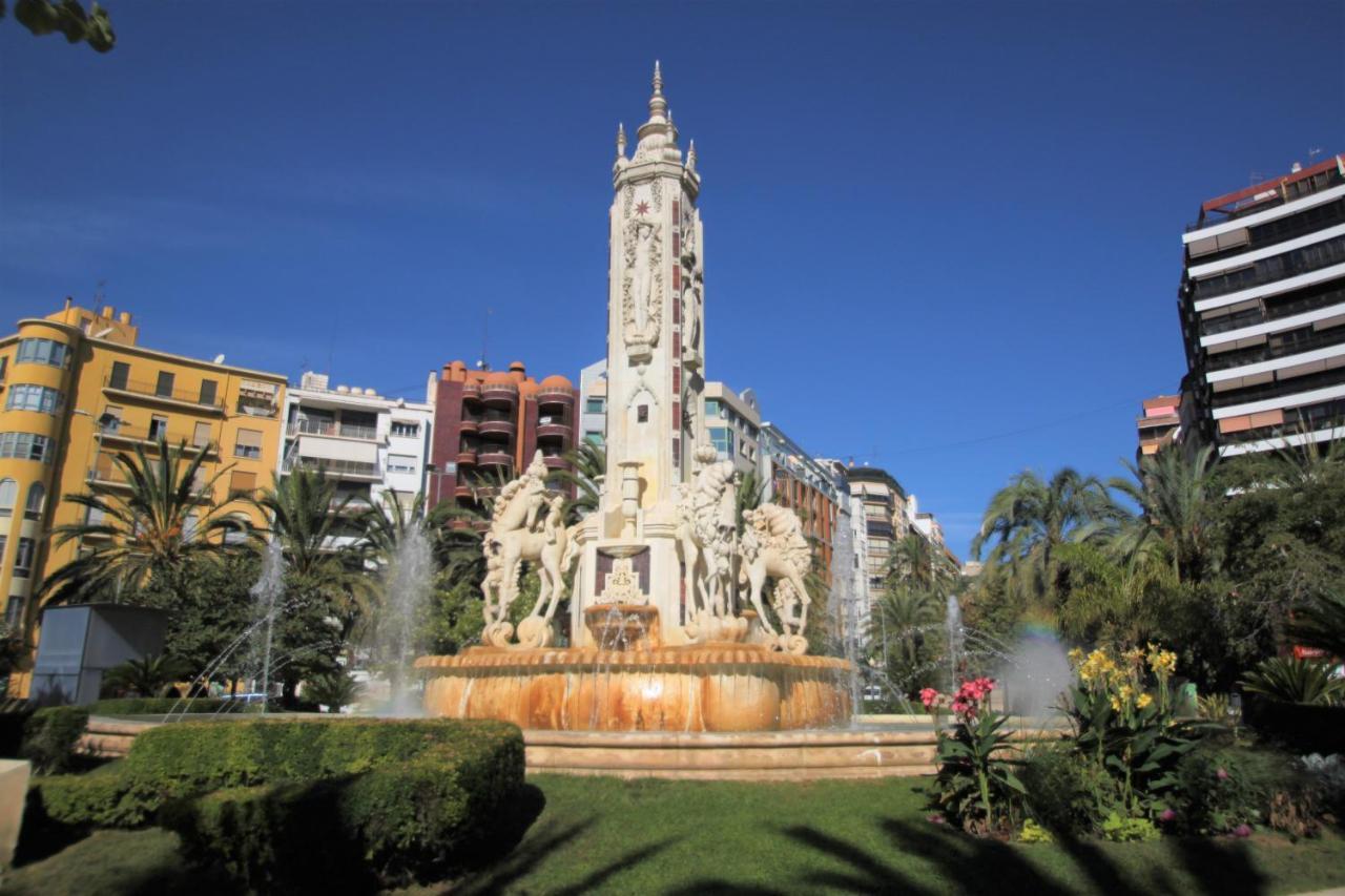 Casaturis Rambla Mendez Nunez En El Corazon De Alicante A109 Exteriér fotografie
